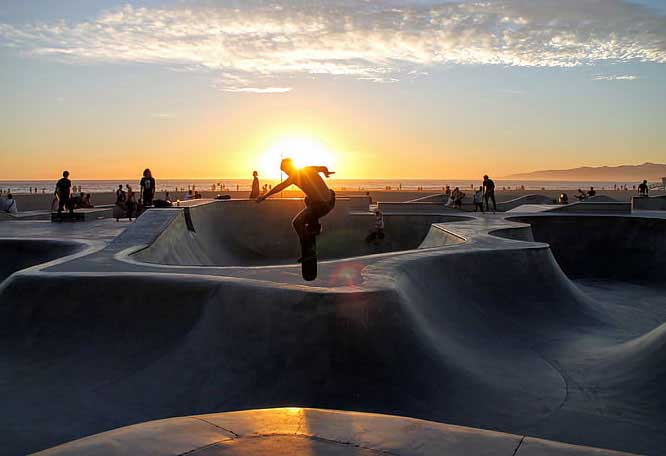 看微課學員如何360°全息解析裴老師的圖表！逆天了，逆天了！