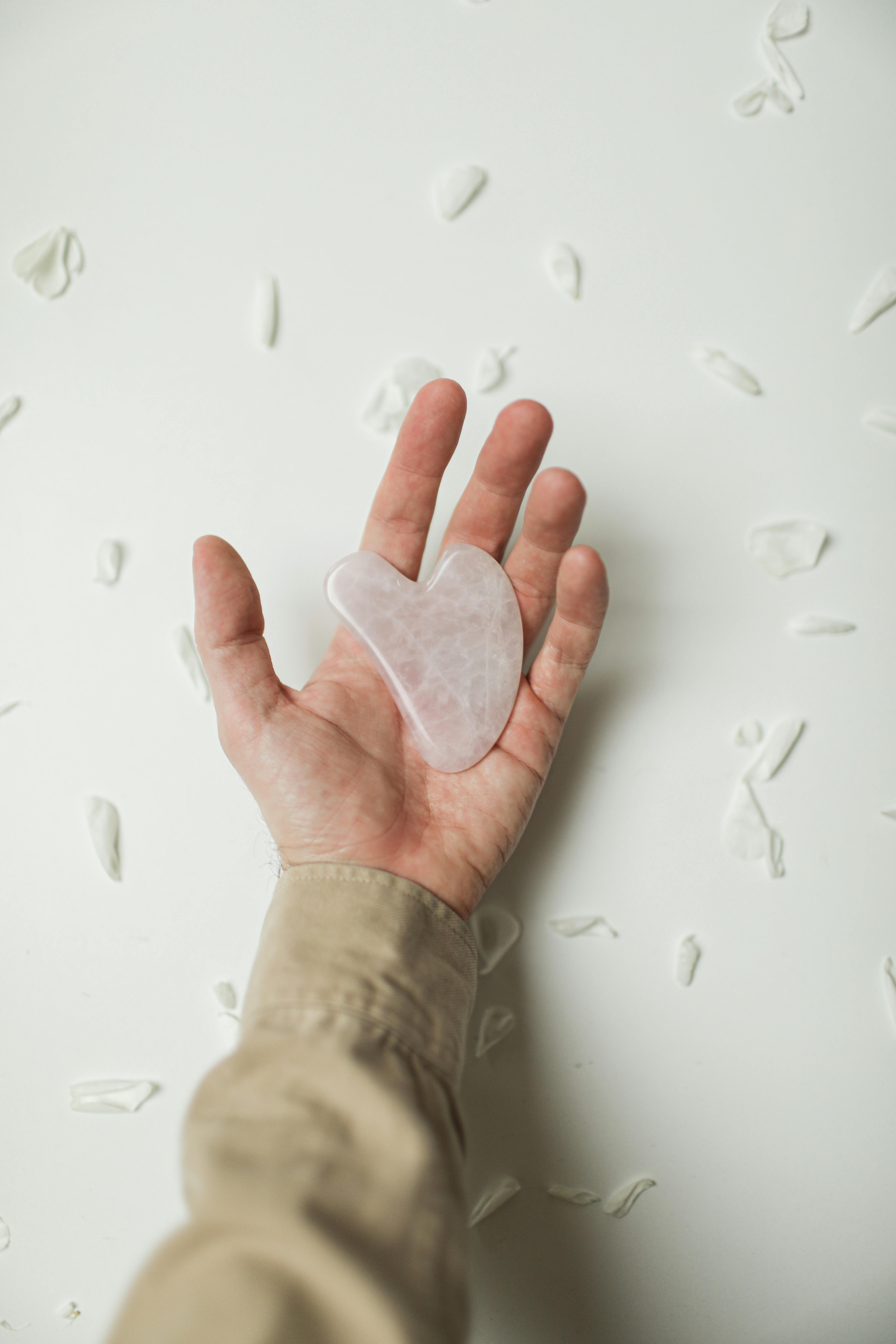 九型人格4號的愛情觀：情感豐富的浪漫與挑戰(zhàn)